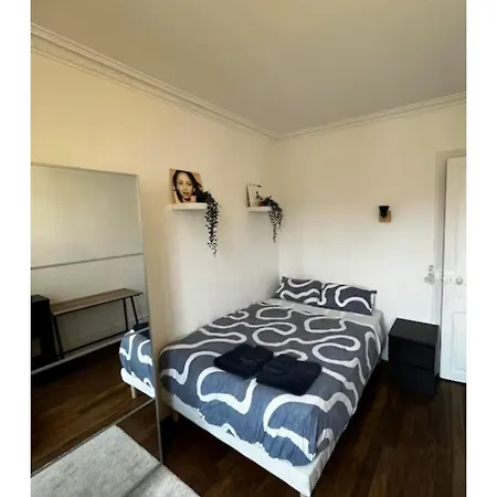 Eiffel Tower On Foot, Quiet 15 Apartment *